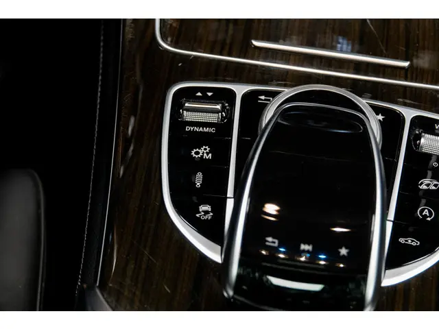 Mercedes-Benz GLC AMG 63 S 4MATIC+ 2018 Benzine 42