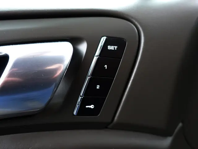 Porsche Cayenne 3.0 S E-Hybrid Aut- 2015 Hybride Benzine 18