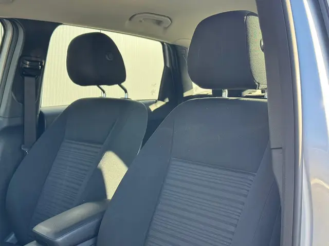 Mercedes-Benz B-Klasse 180 Ambition 2015 Benzine 28