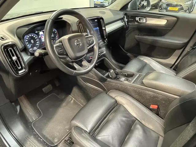 Volvo XC40 2.0 T5 AWD Intro Edition 2018 Benzine 24