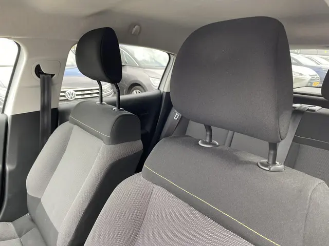 Citroën C3 1.2 PureTech S&S Business 2019 Benzine 16