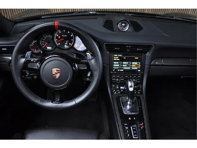 Porsche 911 Cabrio 3.8 T 2014 Benzine 13