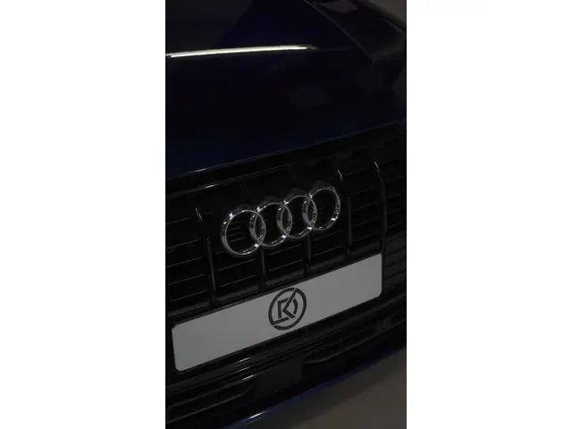 Audi Q3 45 TFSI e S line 2022 Hybride Benzine 25