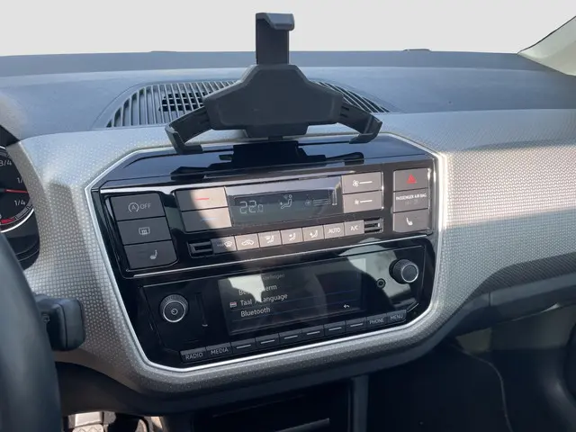Volkswagen up! 1.0 BMT high up! 2019 Benzine 16