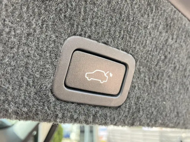 Volvo XC60 2.0 D4 FWD Ocean Race 2015 Diesel 38