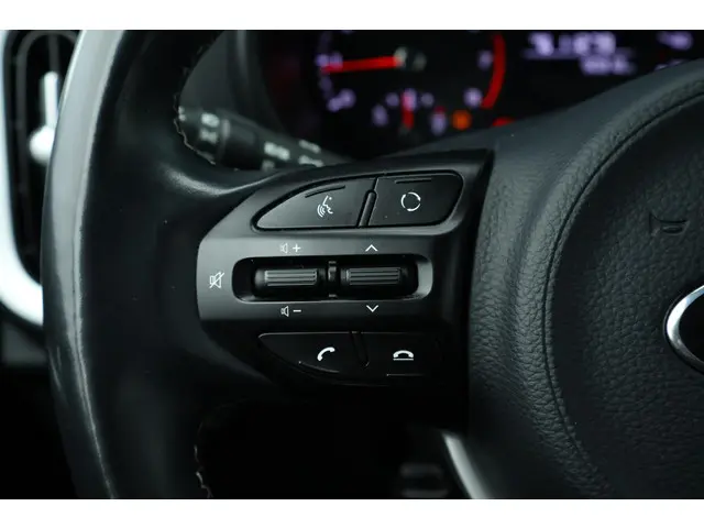 Kia Picanto 1.0 CVVT Design Edition 2018 Benzine 25