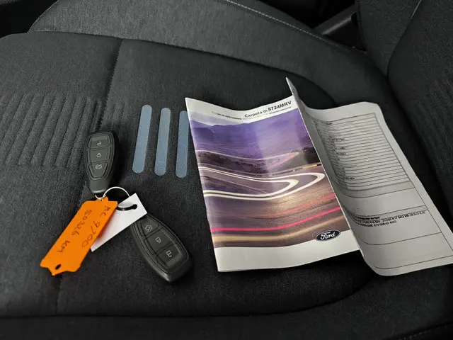 Ford Focus 1.0 EcoBoost Hybrid Active X 2024 Benzine 14