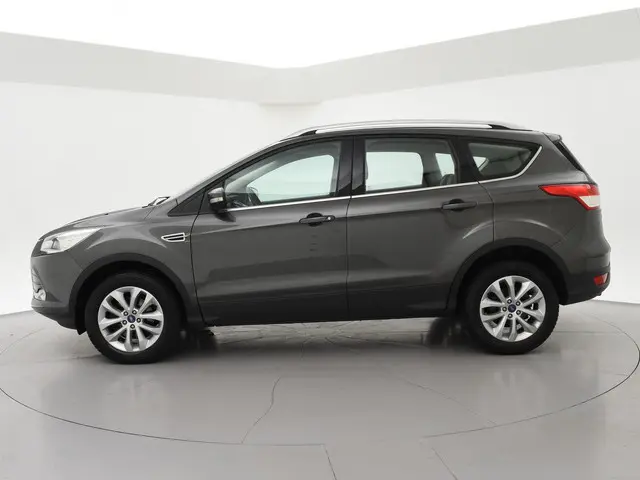 Ford Kuga 1.5 150 PK TITANIUM + TREKHAAK 2015 Benzine 5
