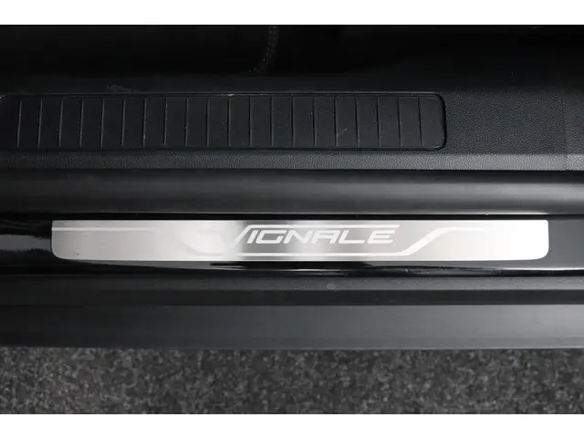Ford Kuga 2.5 PHEV 225 Vignale 2023 Hybride Benzine 62