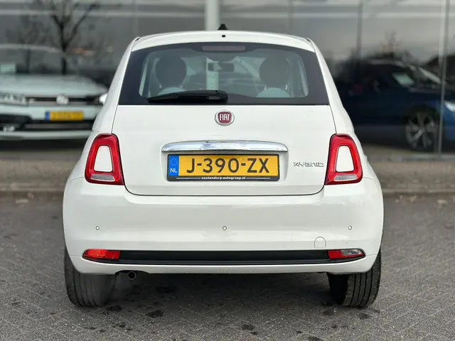 Fiat 500 1.0 Hybrid Pop 2020 Benzine 10