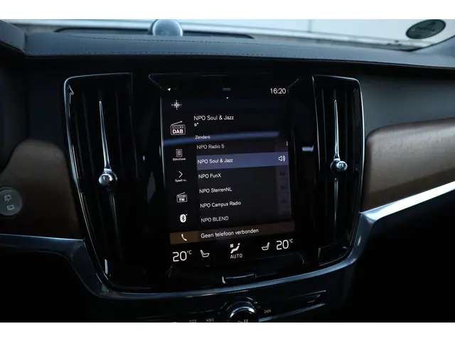 Volvo V90 2.0 T8 AWD Inscription 2019 Hybride Benzine 49