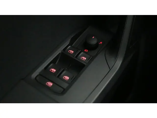 SEAT Arona 1.0 TSI 95pk Style 2023 Benzine 13