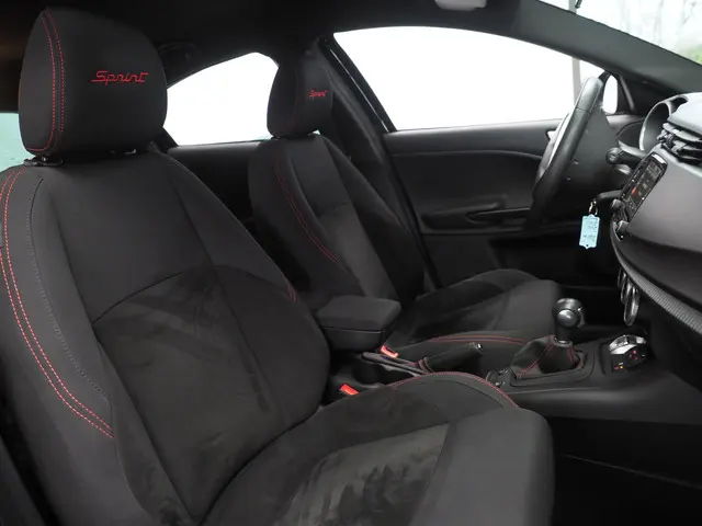 Alfa Romeo Giulietta 1.4 Turbo MultiAir 2016 Benzine 13