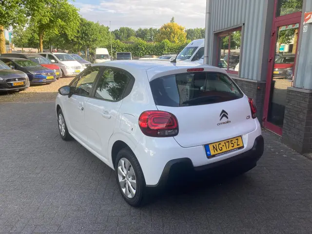 Citroën C3 1.2 PureTech Feel 105g 2017 Benzine 3