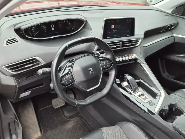 Peugeot 3008 1.2 PureTech Allure 2018 Benzine 15