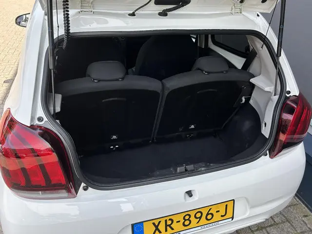 Peugeot 108 1.0 e-VTi Active 2019 Benzine 23