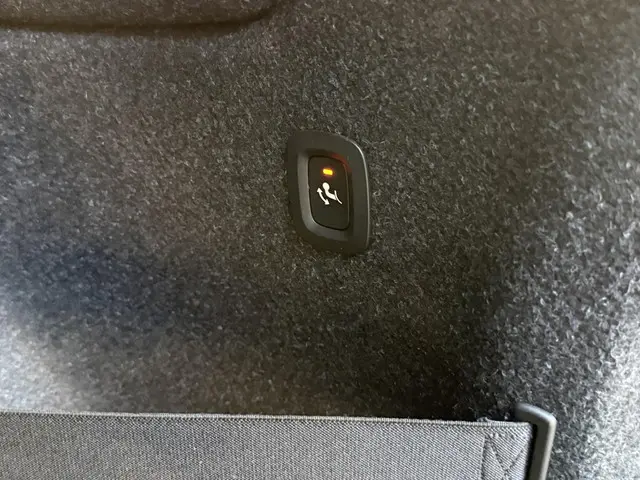 Volvo XC40 1.5 T3 Momentum Aut. 2020 Benzine 24