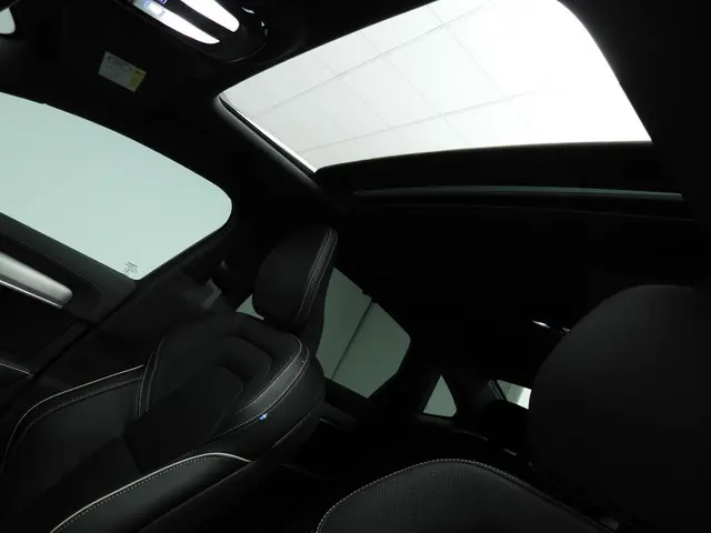 Volvo S90 2.0 B5 Ultimate Bright 2023 Benzine 25
