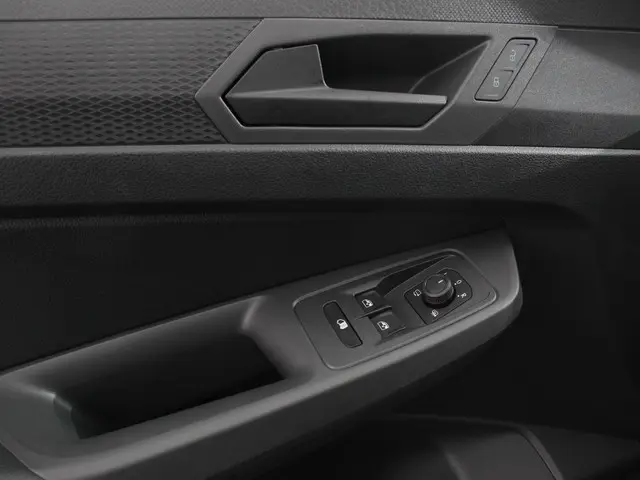 Volkswagen Caddy Cargo Maxi 2.0 TDI Style 2023 Diesel 31