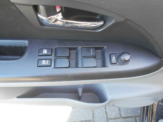 Suzuki SX4 1.6 Executive Clima, Navi!! 2013 Benzine 10