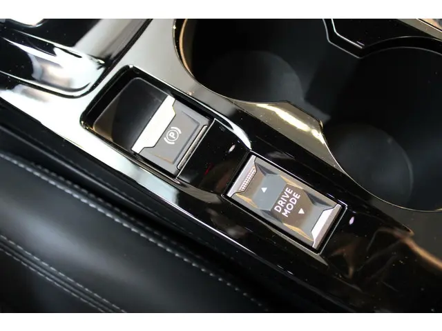 Peugeot e-208 EV GT Pack 50 kWh | PANO | 2022 Elektrisch 47