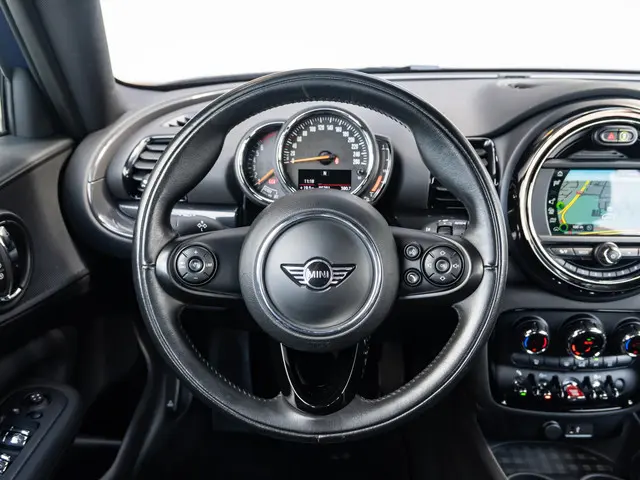 MINI Clubman Cooper 2018 Benzine 8