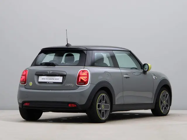 MINI Electric 3-deurs Essential 2021 Elektrisch 9