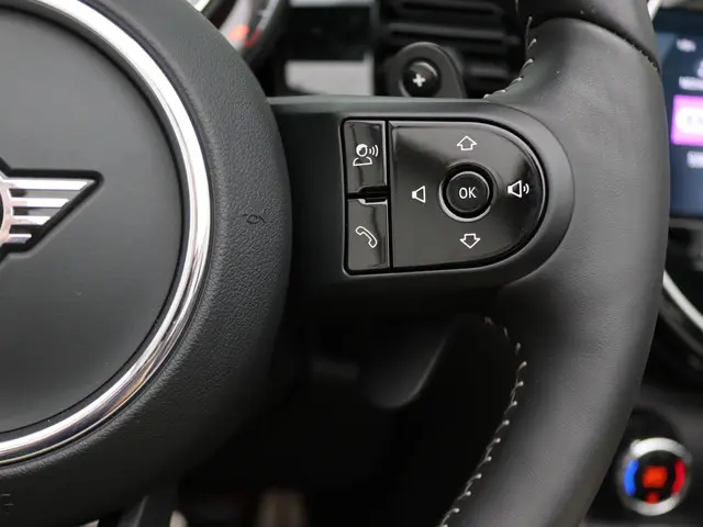 MINI Cooper S Cabrio John Cooper Works 2023 Benzine 17
