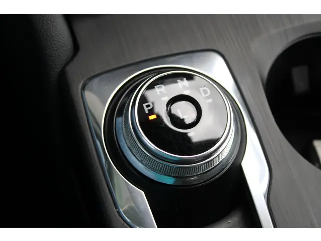 Ford Kuga 2.5 PHEV Titanium 2021 Hybride Benzine 24