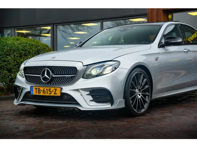 Mercedes-Benz E-Klasse AMG 43 4Matic 2018 Benzine 12