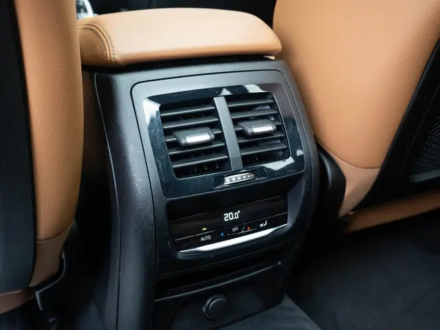 BMW X3 xDrive20i 2018 Benzine 27
