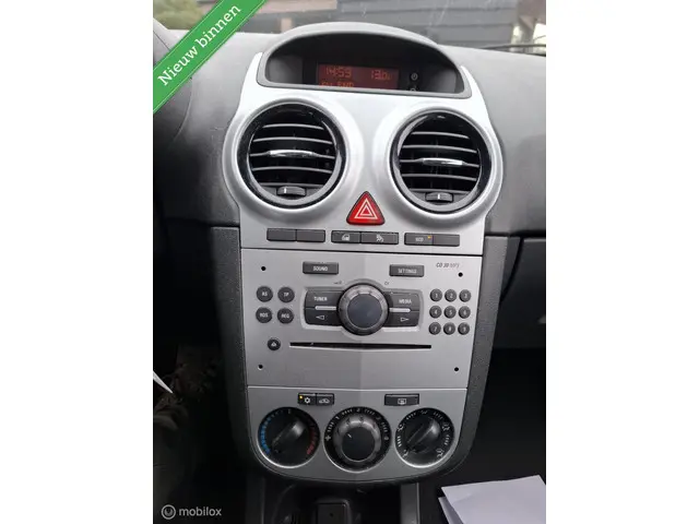 Opel Corsa 1.4-16V Cosmo 5drs/Airco/Nap-km 2012 Benzine 8