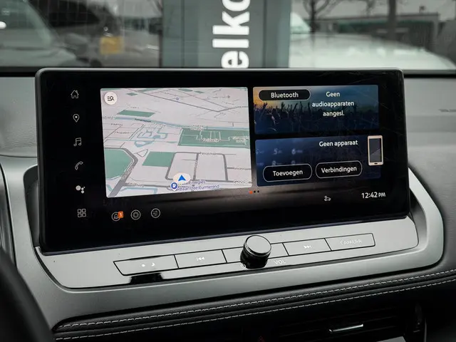 Nissan QASHQAI 1.3 MHEV Xtronic N-Connecta 2025 Benzine 16