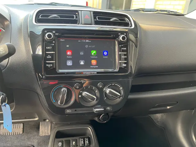 Mitsubishi Space Star 1.2 Nova 2020 Benzine 13