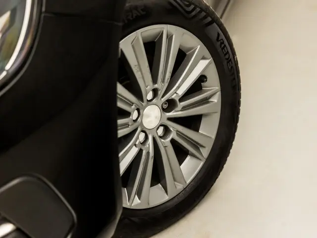 Peugeot 308 SW 1.2 PureTech Premium Sport 2020 Benzine 14