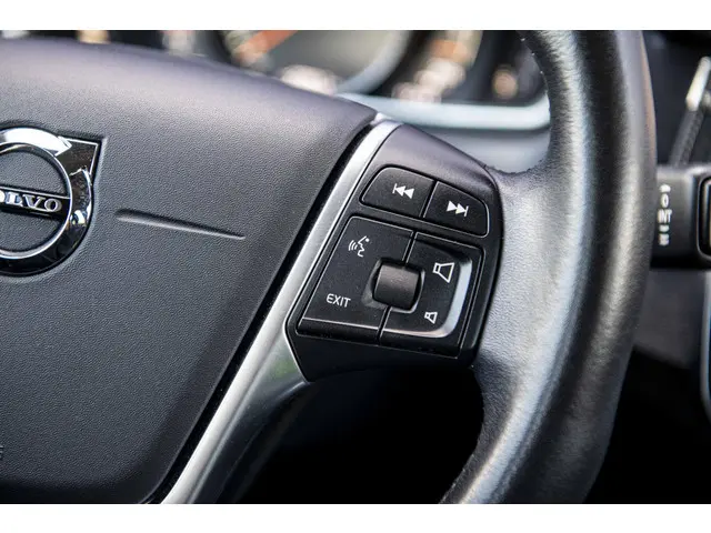 Volvo V40 1.5 T2 Polar+ 2019 Benzine 24