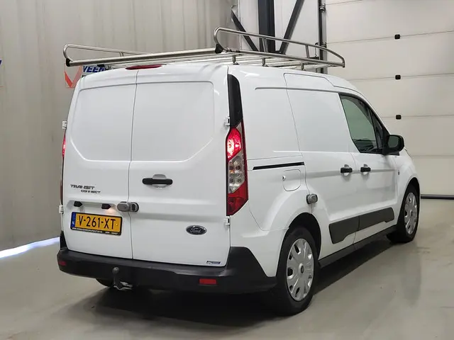 Ford Transit Connect 3