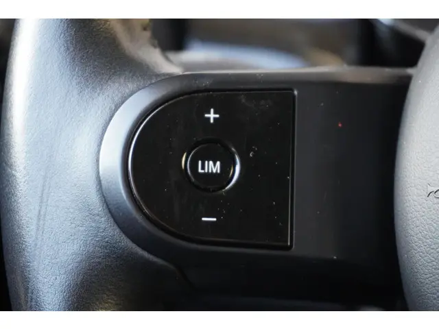 MINI 3-Deurs One 2021 Benzine 18