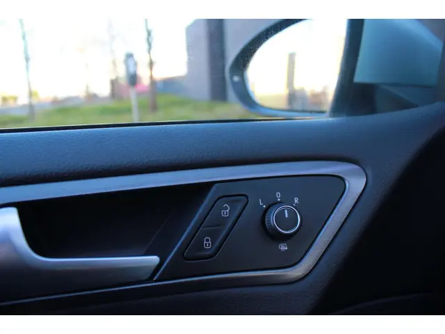 Volkswagen Golf 1.4 TSI ACT Highline 2013 Benzine 19