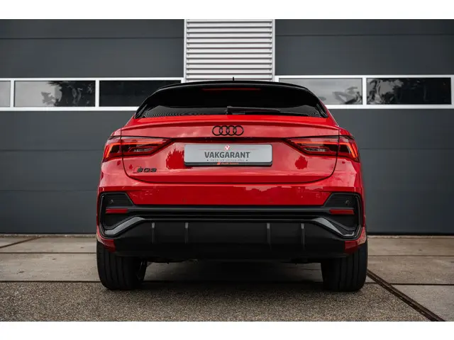 Audi Q3 Sportback S-Line 2020 Benzine 4