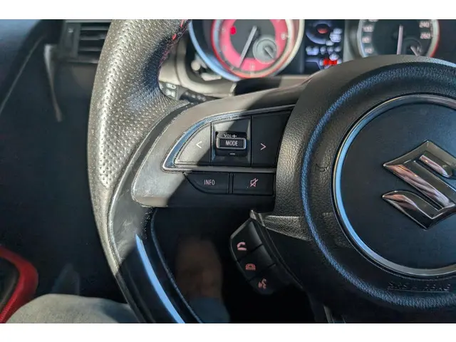 Suzuki Swift 1.4 Sport 2018 Benzine 24