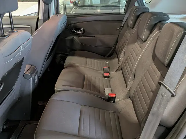 Renault Scénic 1.2 TCe Limited 2015 Benzine 7