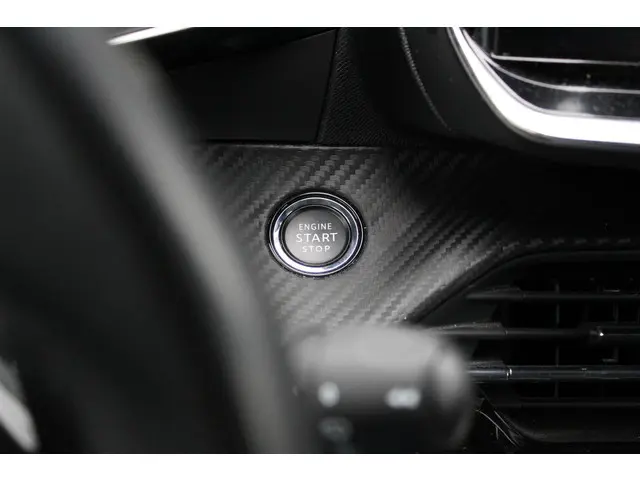 Peugeot 2008 1.5 BlueHDi Blue Lease Allure 2020 Diesel 37