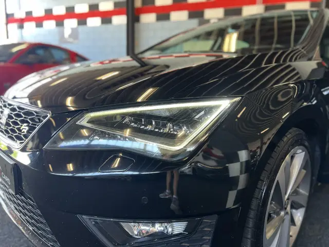SEAT Leon 1.4 EcoTSI FR Apple CarPlay PANO 2016 Benzine 14