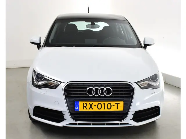 Audi A1 1.2 TFSI Sportback: 2014 Benzine 19