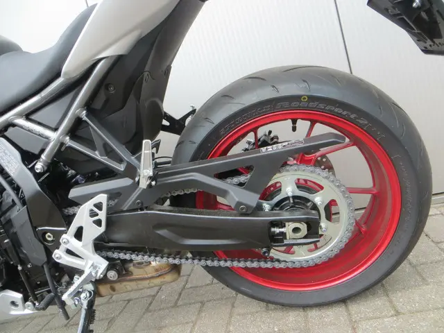 Suzuki GSX GSX-8R 2024 Benzine 12