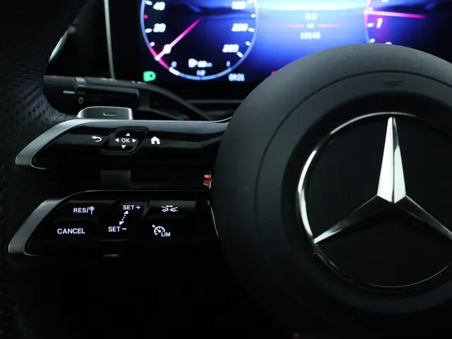Mercedes-Benz CLE Coupé 200 AMG 2024 Hybride Benzine 24