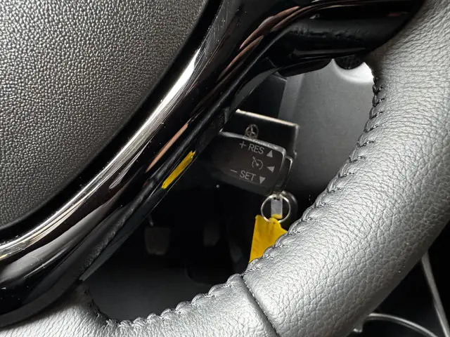 Toyota Aygo 1.0 VVT-i x-play automaat 2021 Benzine 30