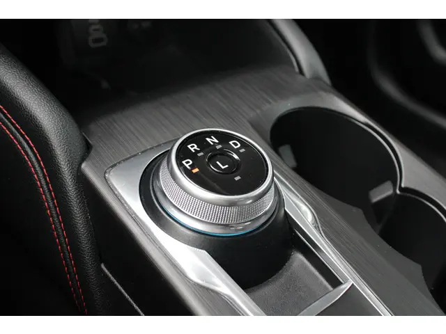 Ford Kuga 2.5 PHEV ST-Line X 2024 Hybride Benzine 28