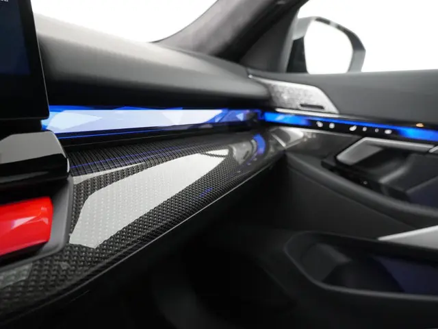 BMW M5 Touring 2026 Hybride Benzine 24